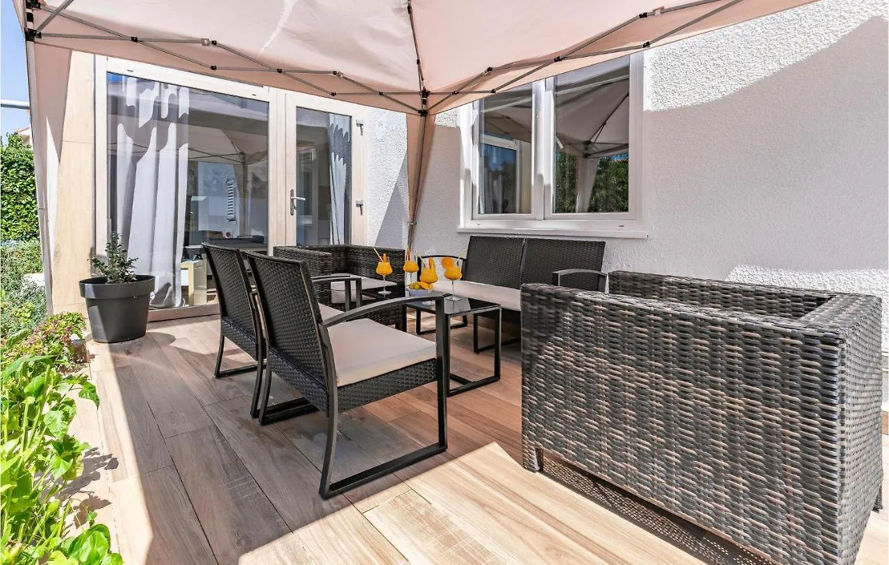 2 Bedroom Gorgeous Apartment In Medulin Croatia