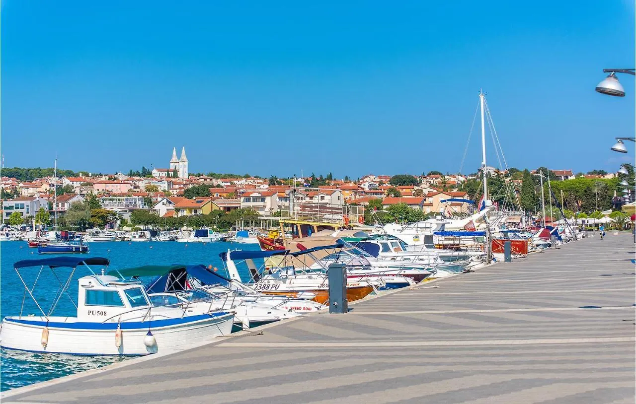 2 Bedroom Gorgeous Apartment In Medulin